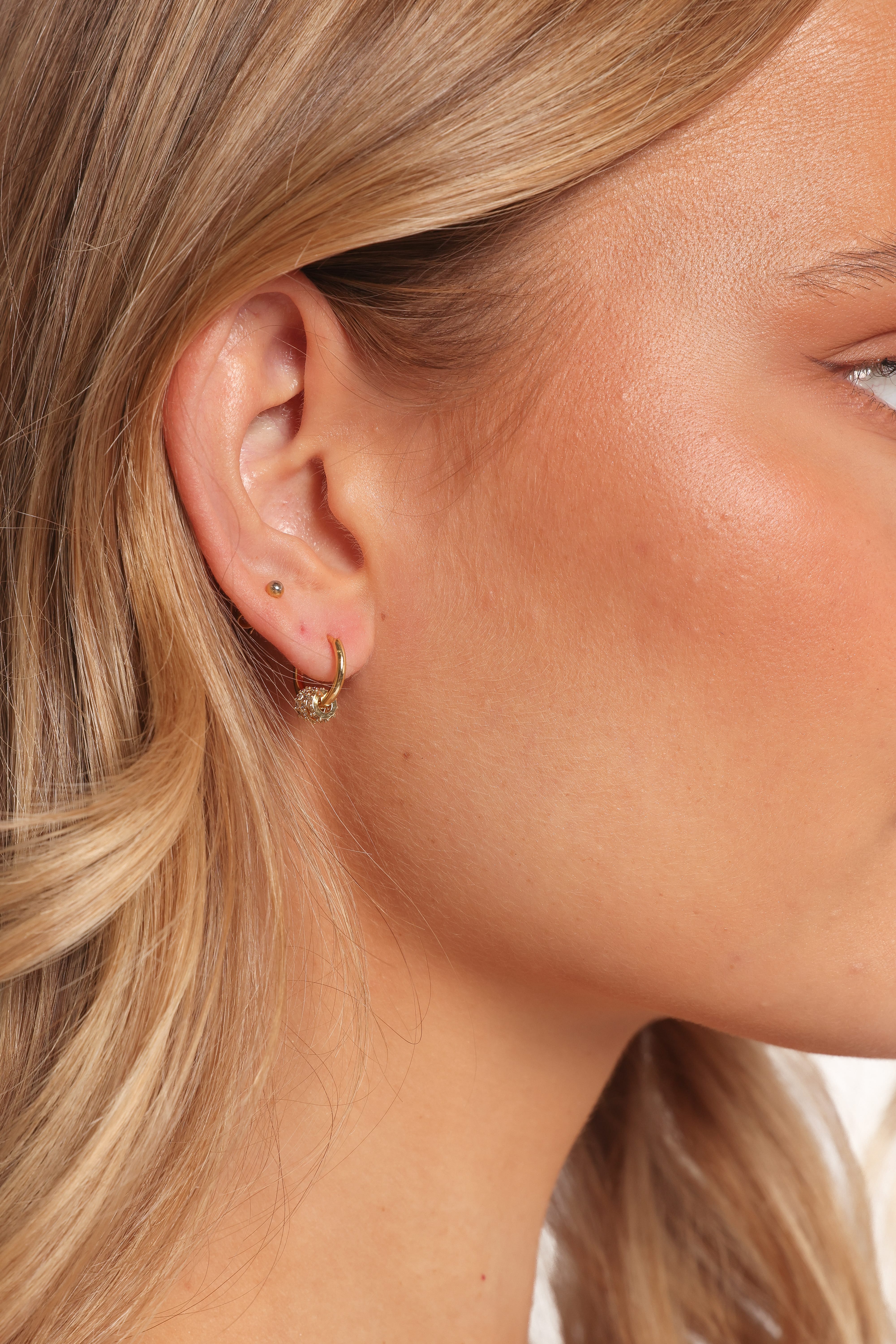 Melanie Earrings - Gold