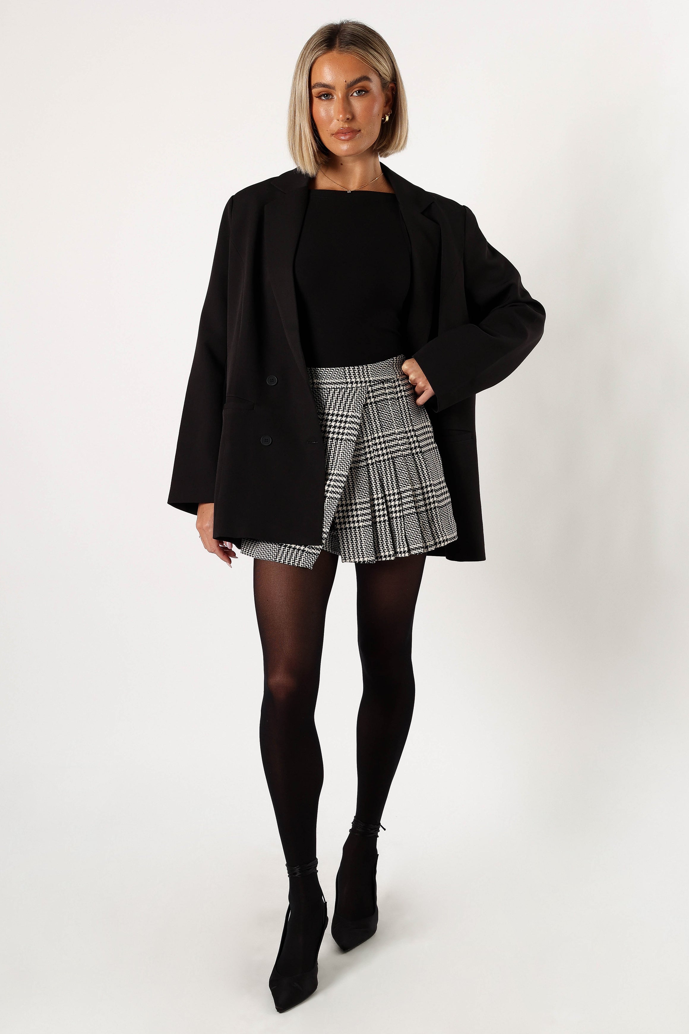 Natasha Mini Skort - Black/White