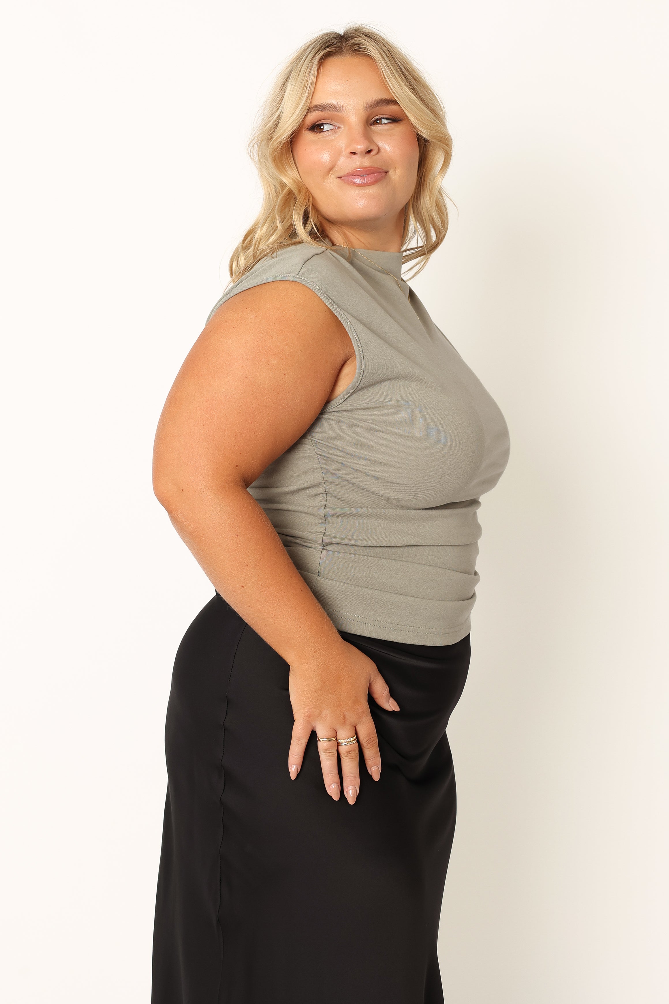 Nissa Top - Olive